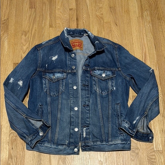 Levi's Red Tab Distressed Water Less Denim Jean Jacket - Picture 1 of 10